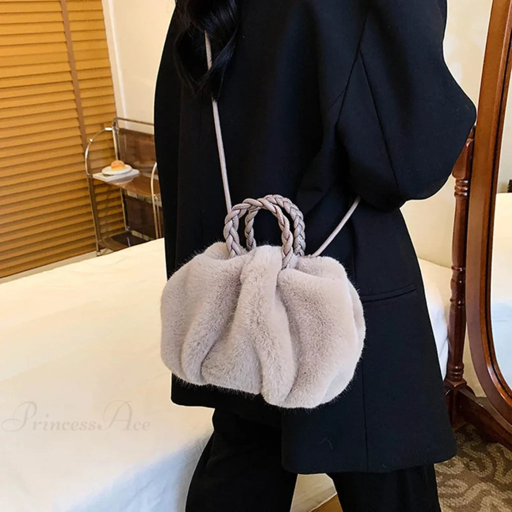 Autumn Winter Faux Fur Pleated Fashion Crossbody Shoulder Handbag