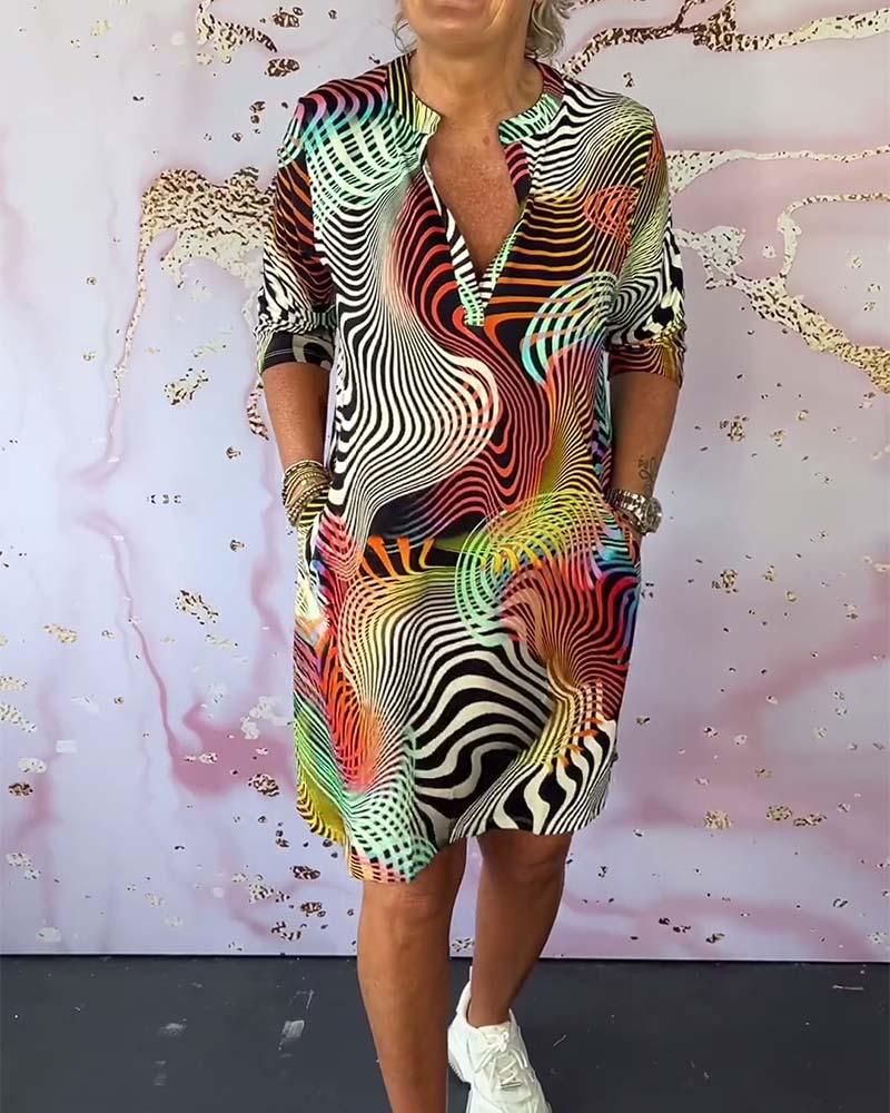 Salomé Boutique Slimming Dress with a Colorful Print Elevated Occasion Wear