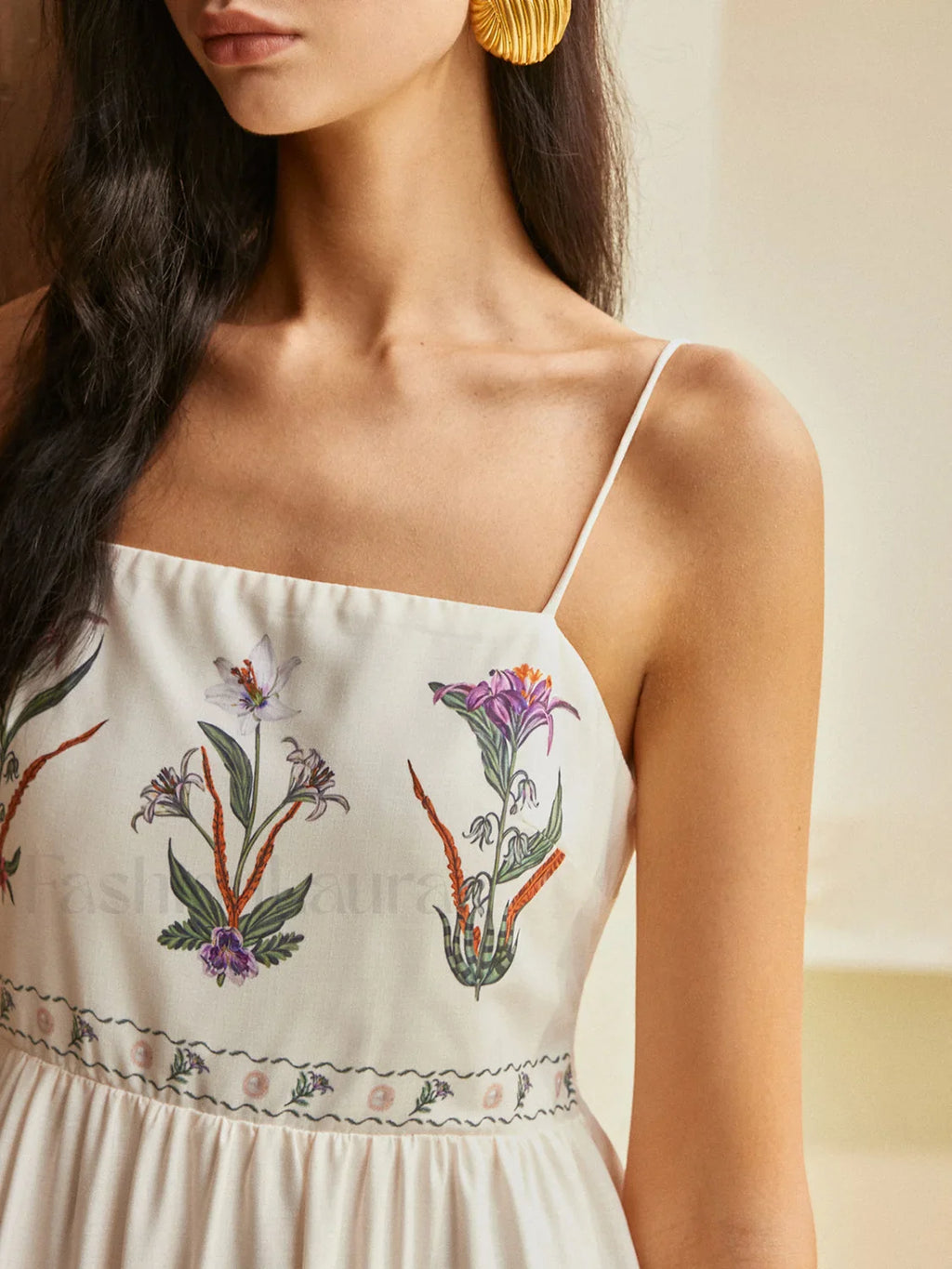 Backless Pleated Floral Dress