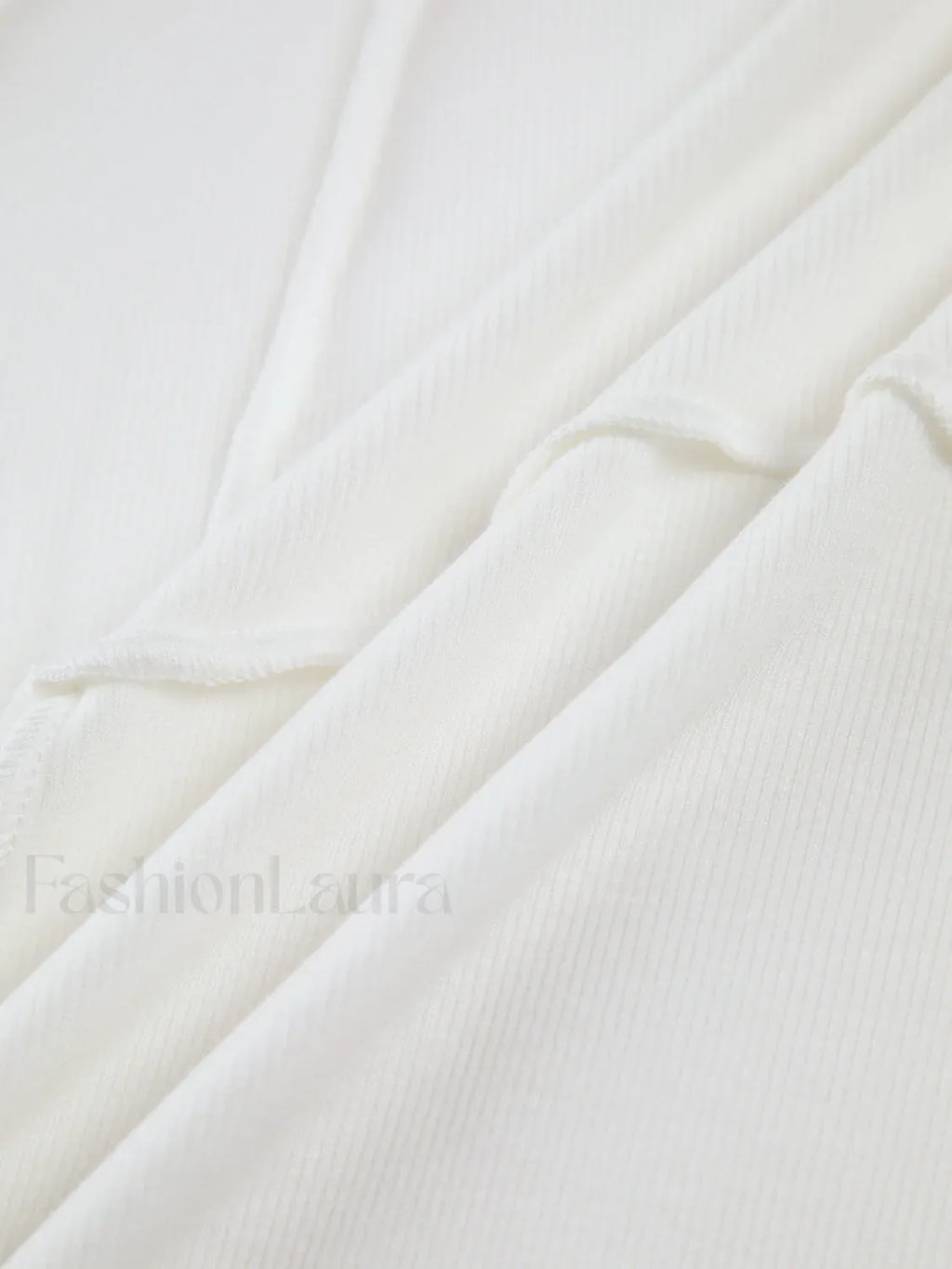 Basic Piping Long Sleeve Top