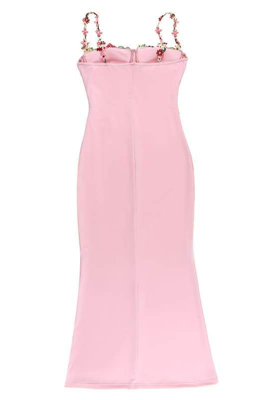 Leonor Chic Midi Dress with Floral Embroidery and Laces Elevated Occasion Wear