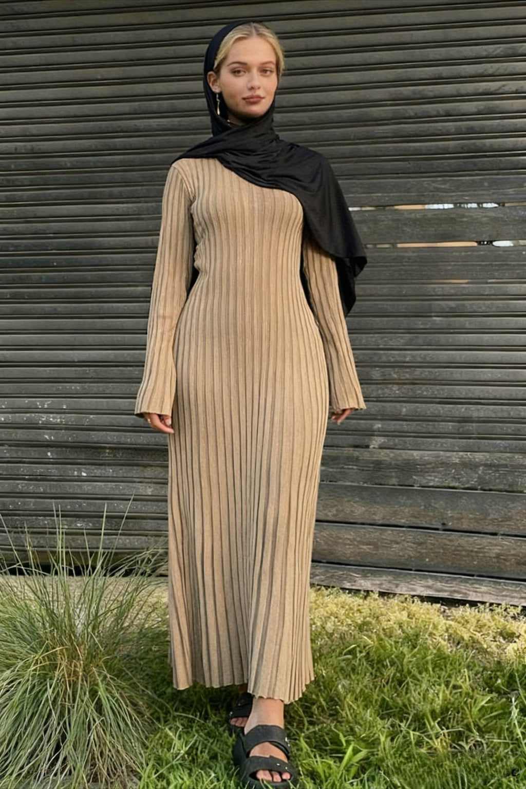Ribbed Knit Crew Neck Long Sleeve Ruffle Cuff Maxi Dress