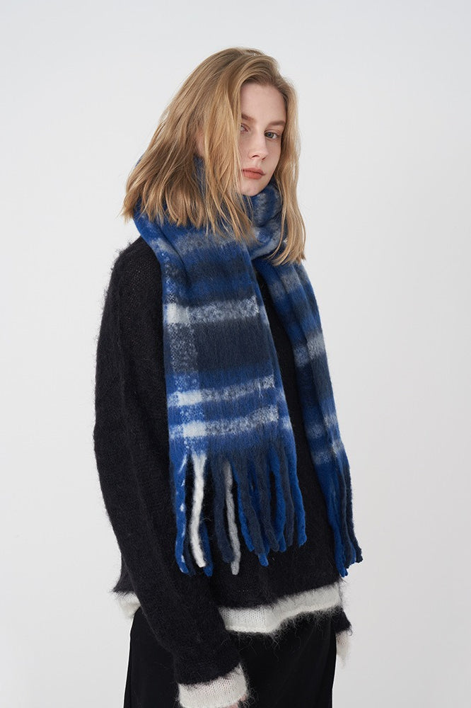Vintage Plaid Cozy Knit Scarf