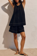 Stylish Loose-fitting Round Neck Sleeveless Top and Casual Pocket Shorts Denim Set