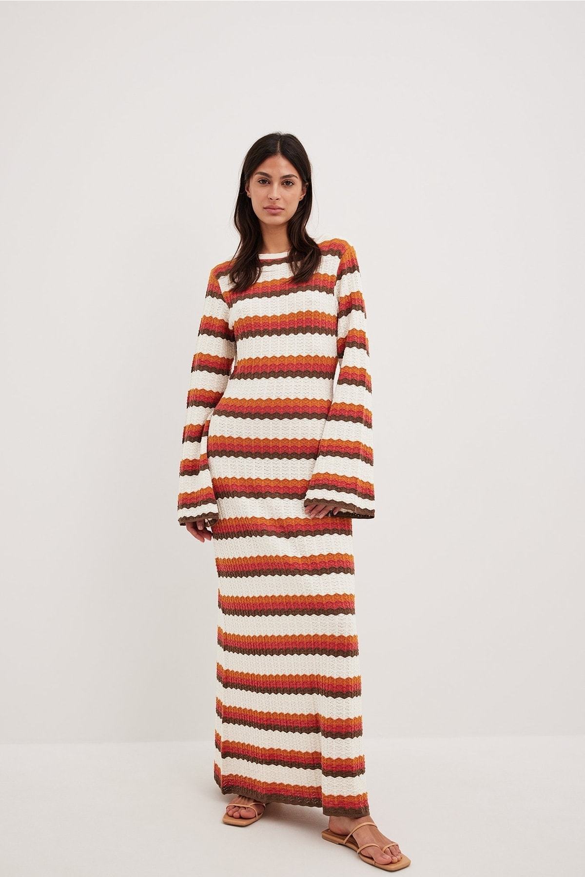 Open Back Scoop Neck Crochet Knit Wavy Stripe Long Sleeve Maxi Dress