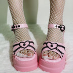 Cardiac Clasp Gothic Elevated Sandal