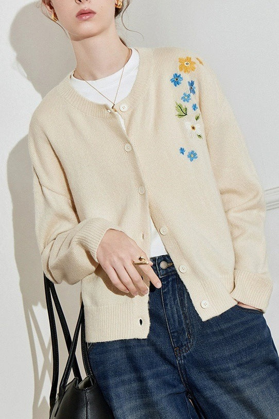 Vintage Floral Embroidery Sweater