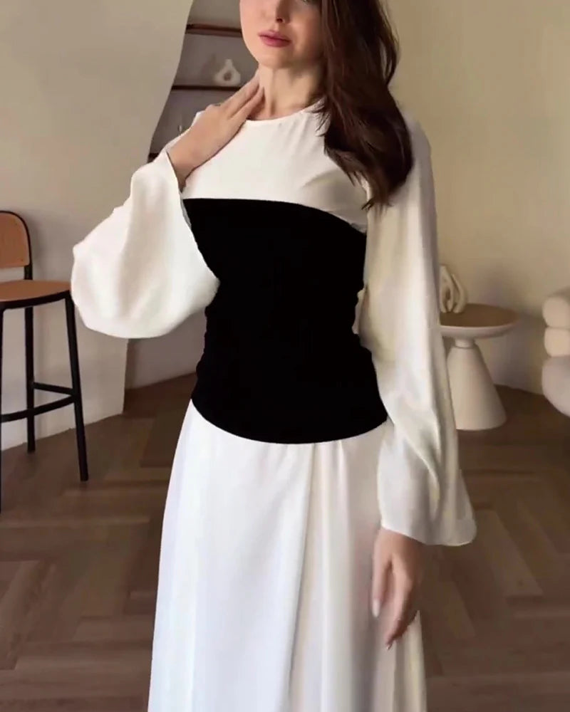 Consistent contrasting dress