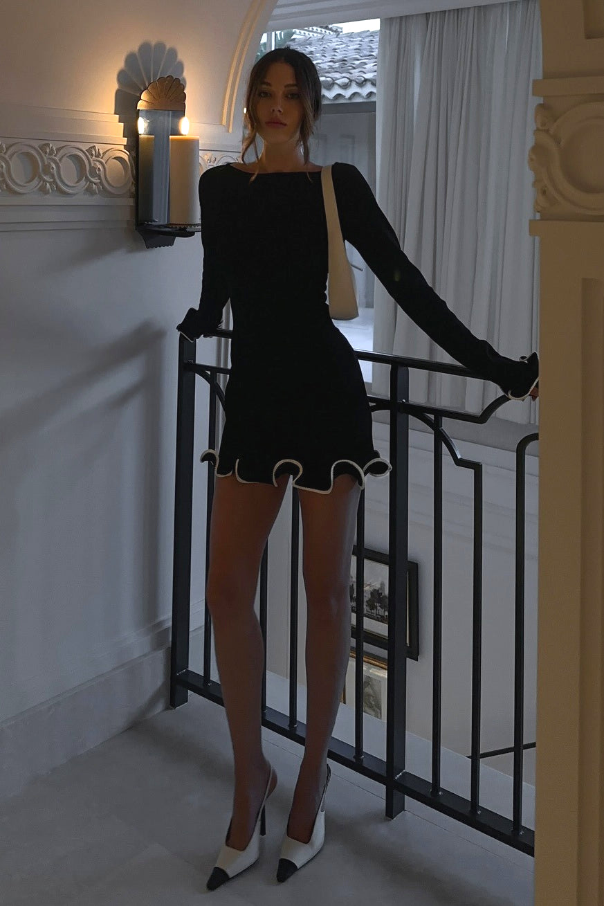 Long Sleeve Ruffled Wave Edge Fitted Mini Dress