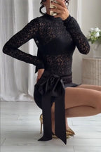 Anna Satin Bow Appliqué Mid Rise Lace Hem Mini Skirt
