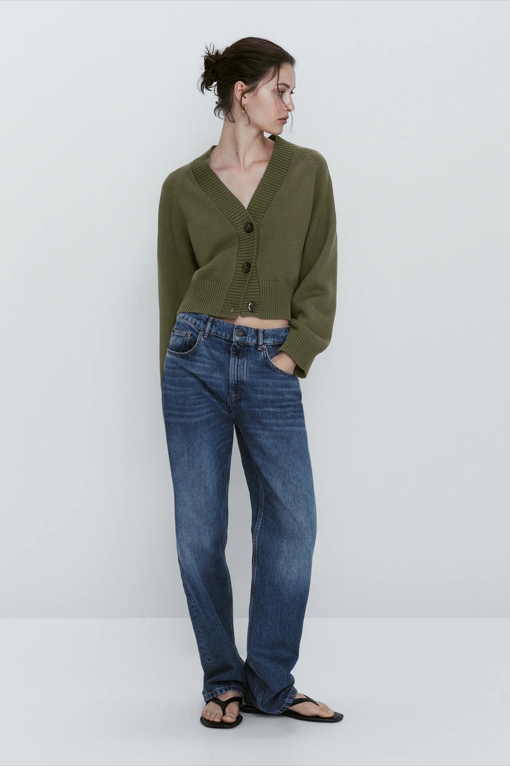 Women's Wool Blend Slim-fit V-neck Cardigan