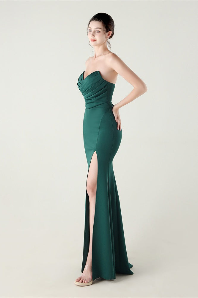 Strapless Sweetheart Pleated Party Dress