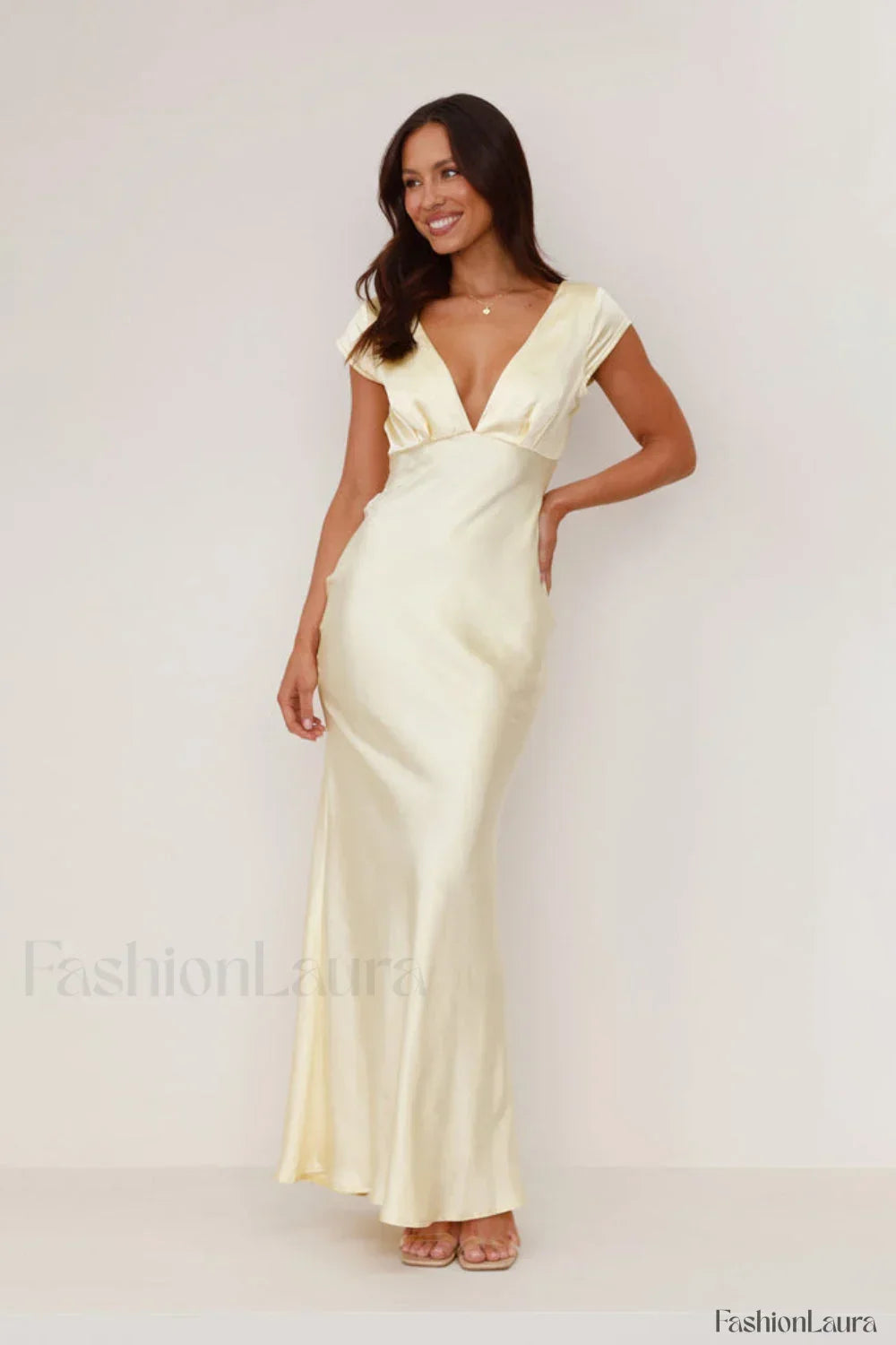 Deep V-Neck Bodycon Backless Midi Dress