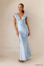 Deep V-Neck Bodycon Backless Midi Dress
