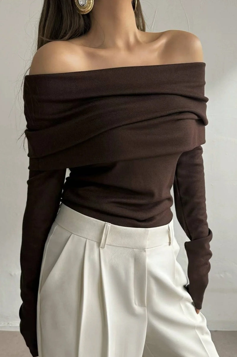 Off Shoulder Slim Knit Sweater
