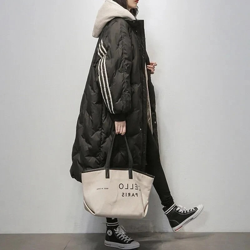 | Mid-length jacket with duck down and hood