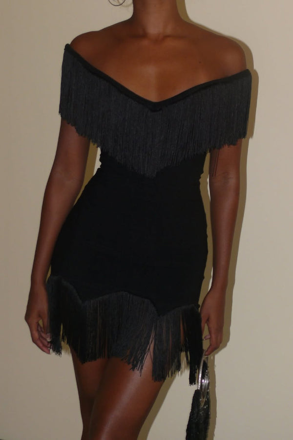 Solid Color V-neck Off-shoulder Slim-fit Tassel Mini Dress