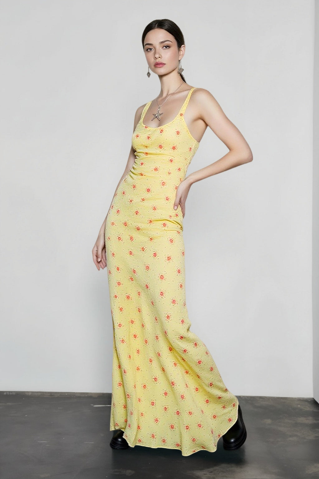 Ditsy Floral Print Scoop Neck Tank Bodycon Maxi Dress