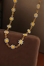 Daisy Alloy Choker Necklace with Adjustable Chain
