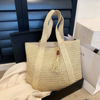 Elegant Ladies Straw Woven Shoulder Bag