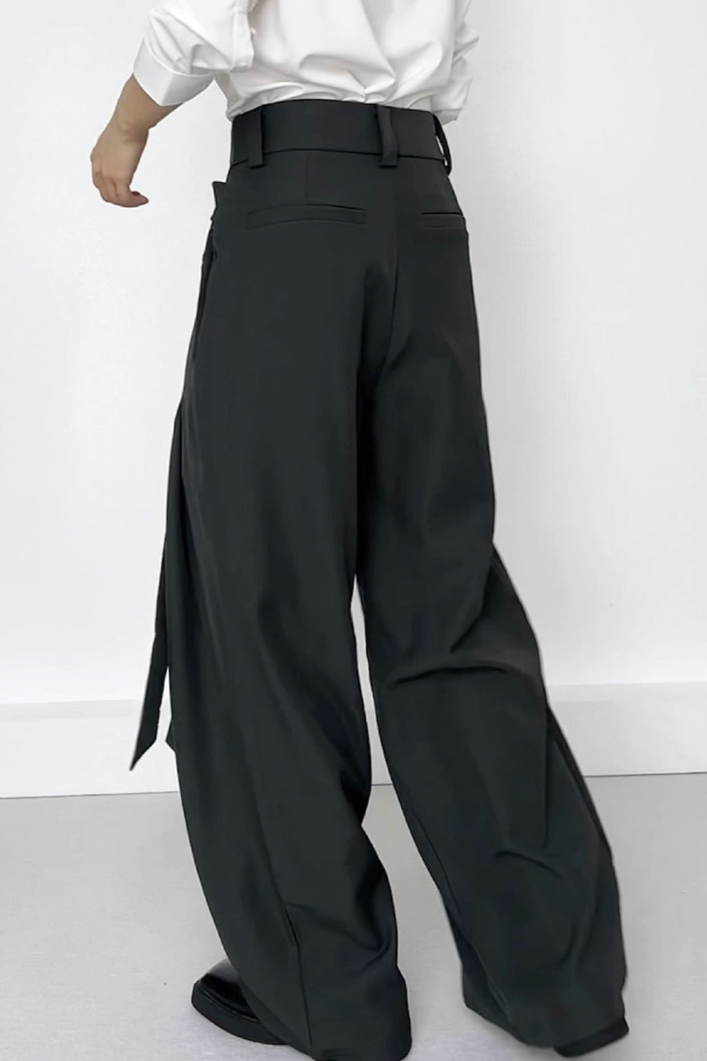 Ruched Ribbon Minimalist Chic Pants