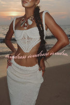 Sumui Hollow Crochet Knit Braid Detail V-shaped Hem Crop Vacation Tank