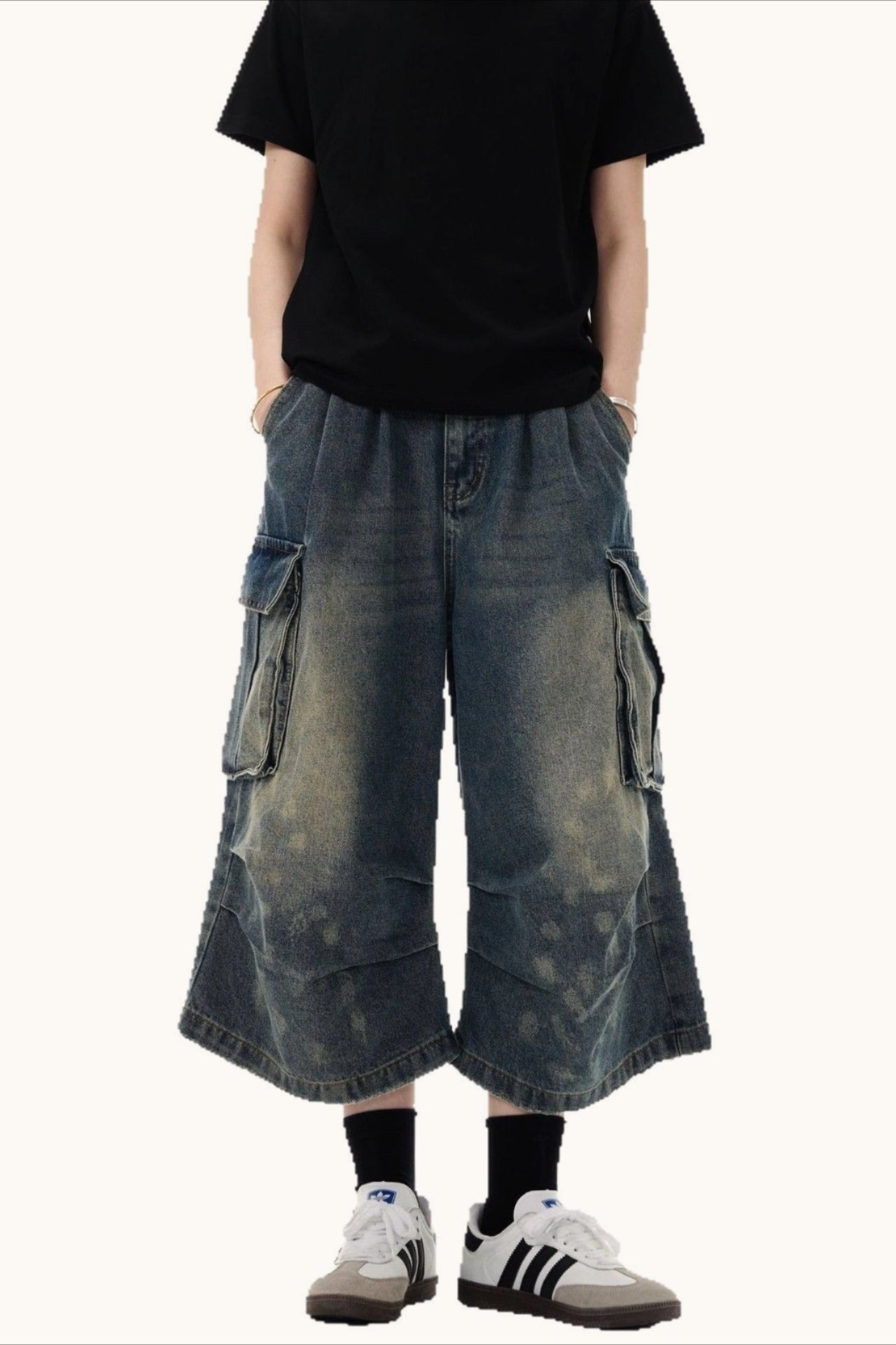 Multi Pocket Ruched Cargo Relaxed Straight Jeans
