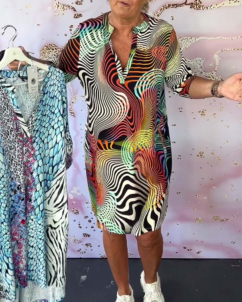 Salomé Boutique Slimming Dress with a Colorful Print Elevated Occasion Wear