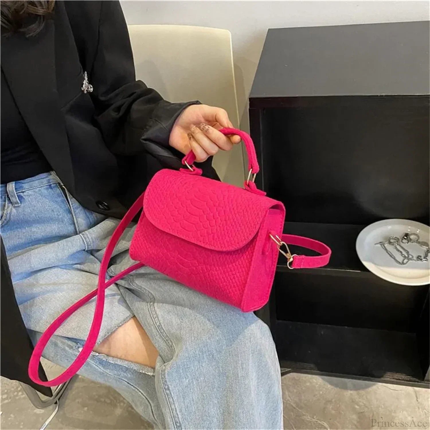 Fashion Felt Crocodile Embossed Crossbody Handbag