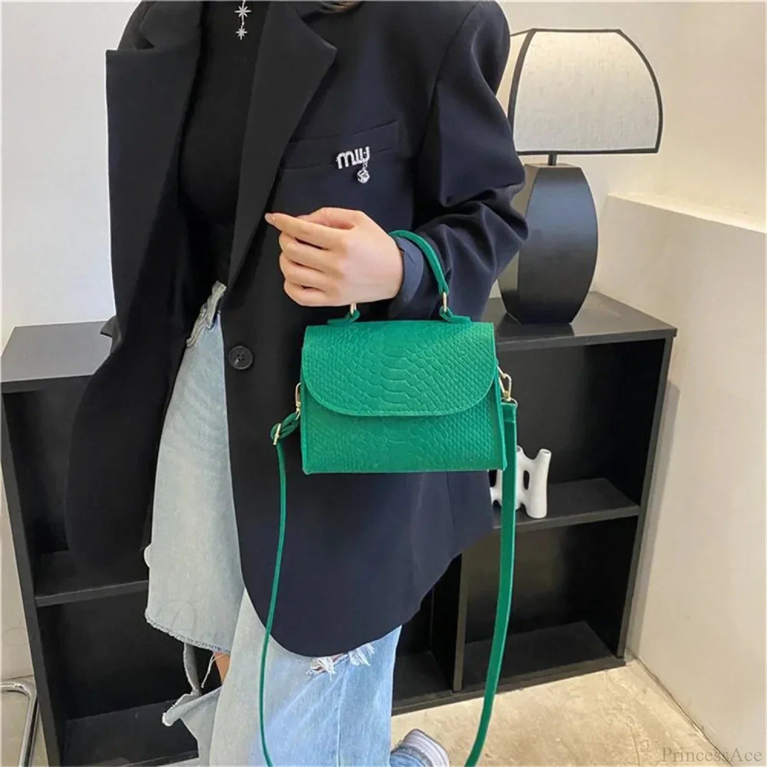 Fashion Felt Crocodile Embossed Crossbody Handbag
