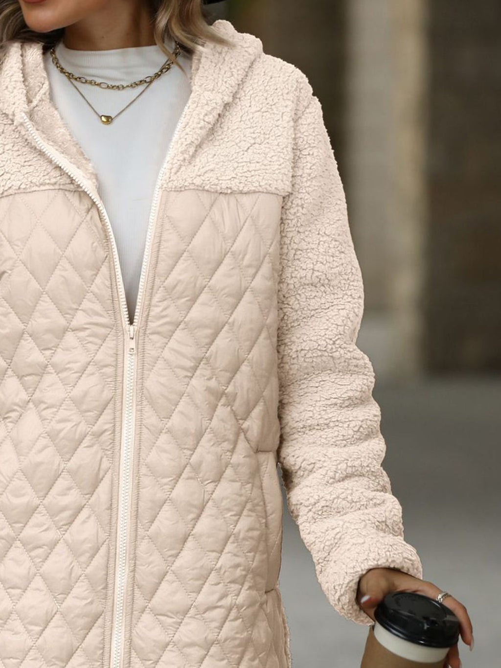 | Structured long-sleeved zip-up hooded coat
