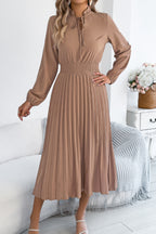 Solid Color Long-sleeved Fitted Waist Pleated Elegant Midi Dress
