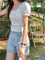 White Floral Puff Sleeve Square Collar Top
