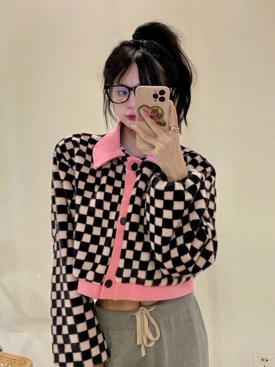 Black & White Checkered Long Sleeve Sweater