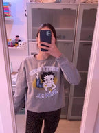 Cute 80s 90s Vintage Cartoon Girl Print Long Sleeve Shirt Hoodie Pullover Sweatshirt Sweater Casual E-Girl Kawaii Korean Japanese Harajuku Streetwear