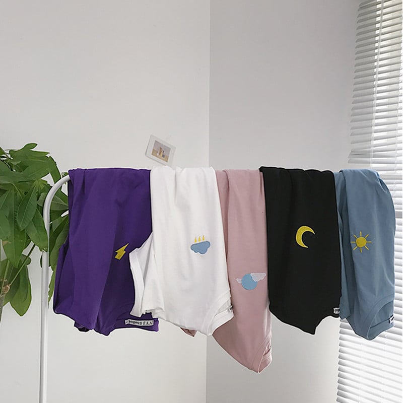Cute Casual Cartoon Moon Sun Star Cloud Embroidery Loose T-shirt Short Sleeve Tee Shirt Top E-Girl Kawaii Korean Japanese Harajuku Retro Streetwear