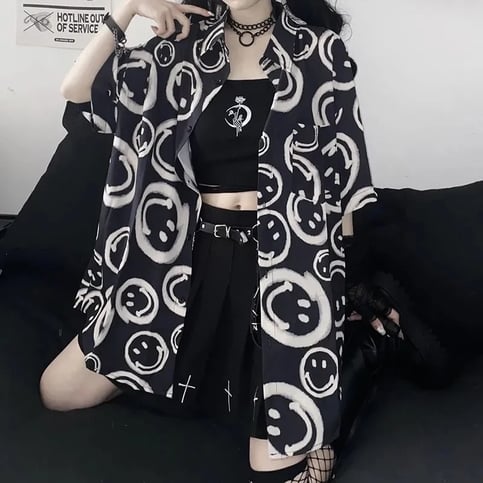 Black Smiley Happy Face Cartoon Print Button Down Oversize Short Sleeve Shirt Goth Aesthetic Casual Summer E-Girl Kawaii Korean Japanese Harajuku