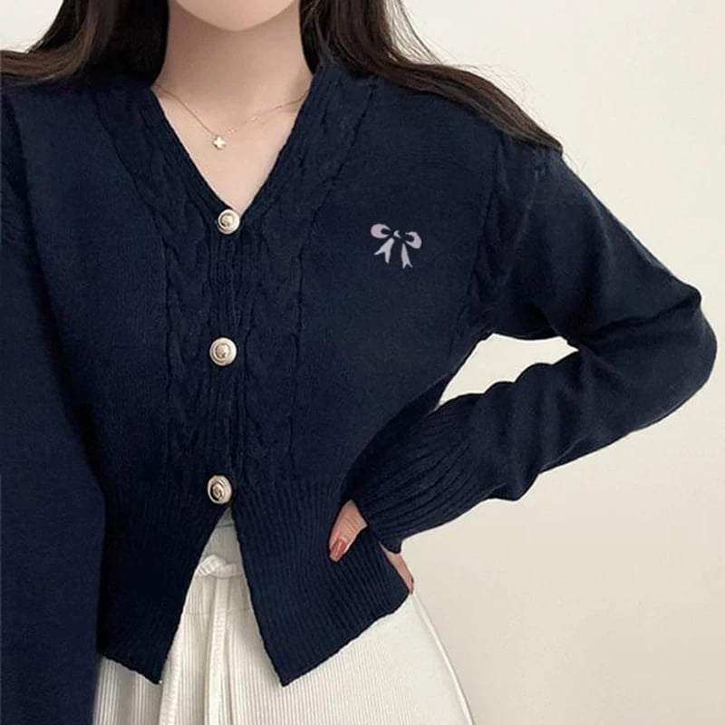Black Bow Embroidery Twist Knit Sweater