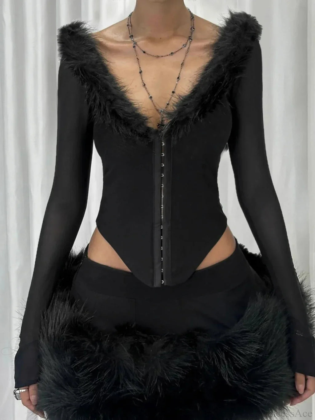 Furry Collar V-neck Knit Top