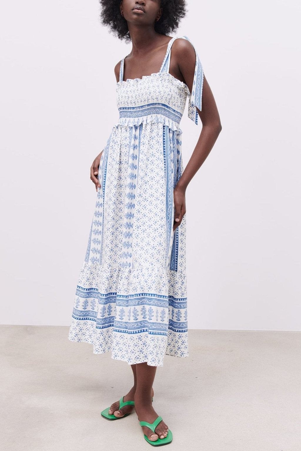 Zoe Exclusive Printed Midi Dress with Gathered Straps Chic Silhouette Collection