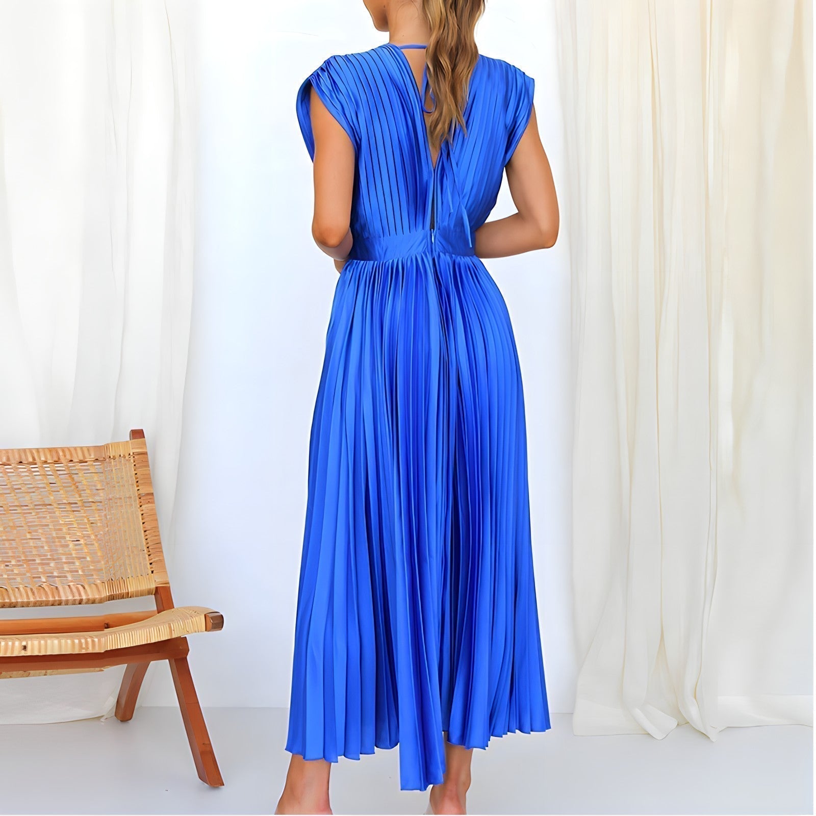 Selena Boutique Dress Chic Silhouette Collection
