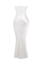 Virginia Boutique Luxury Maxi Dress Chic Silhouette Collection