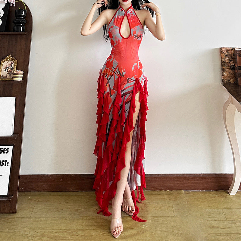 Neck-Baring Backless Dress