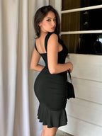 U-Neck Body-Hugging Dress