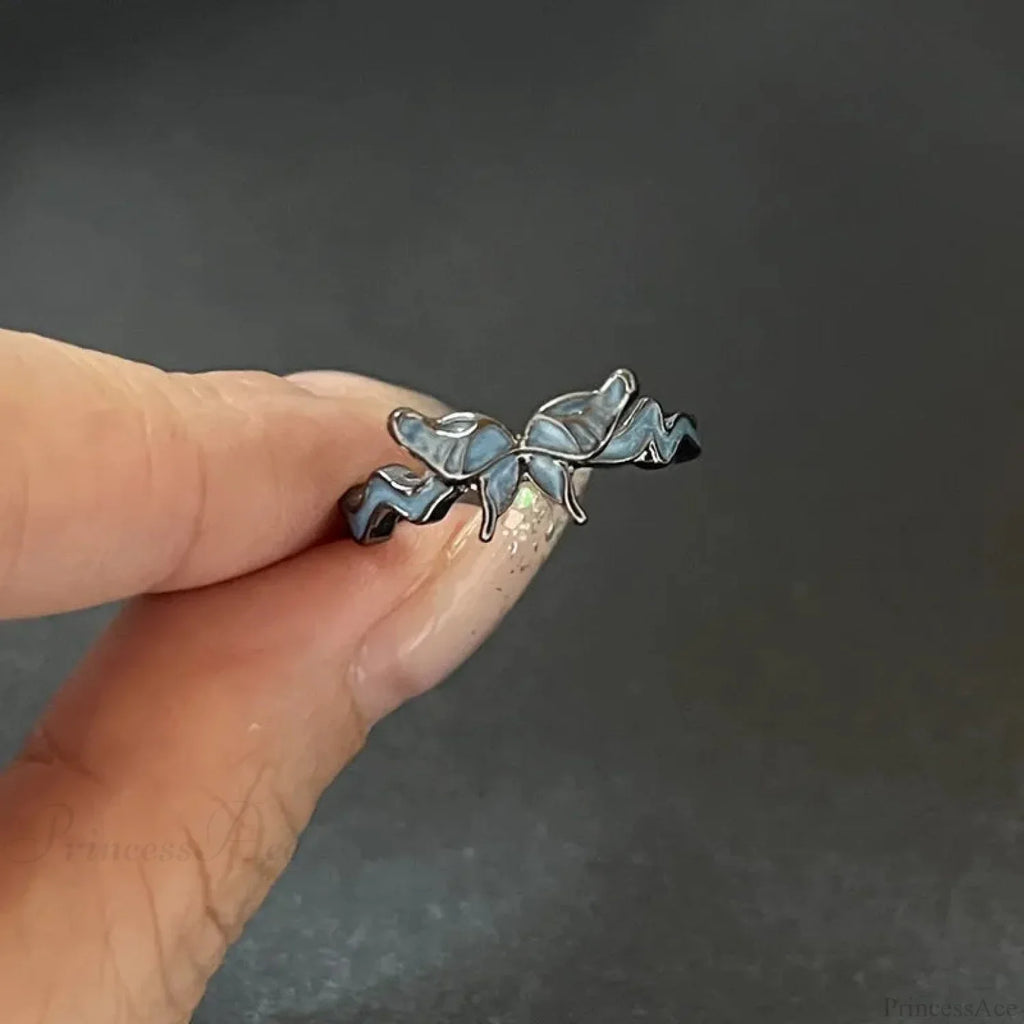 Kpop Dark Geometric Gothic Star Ring