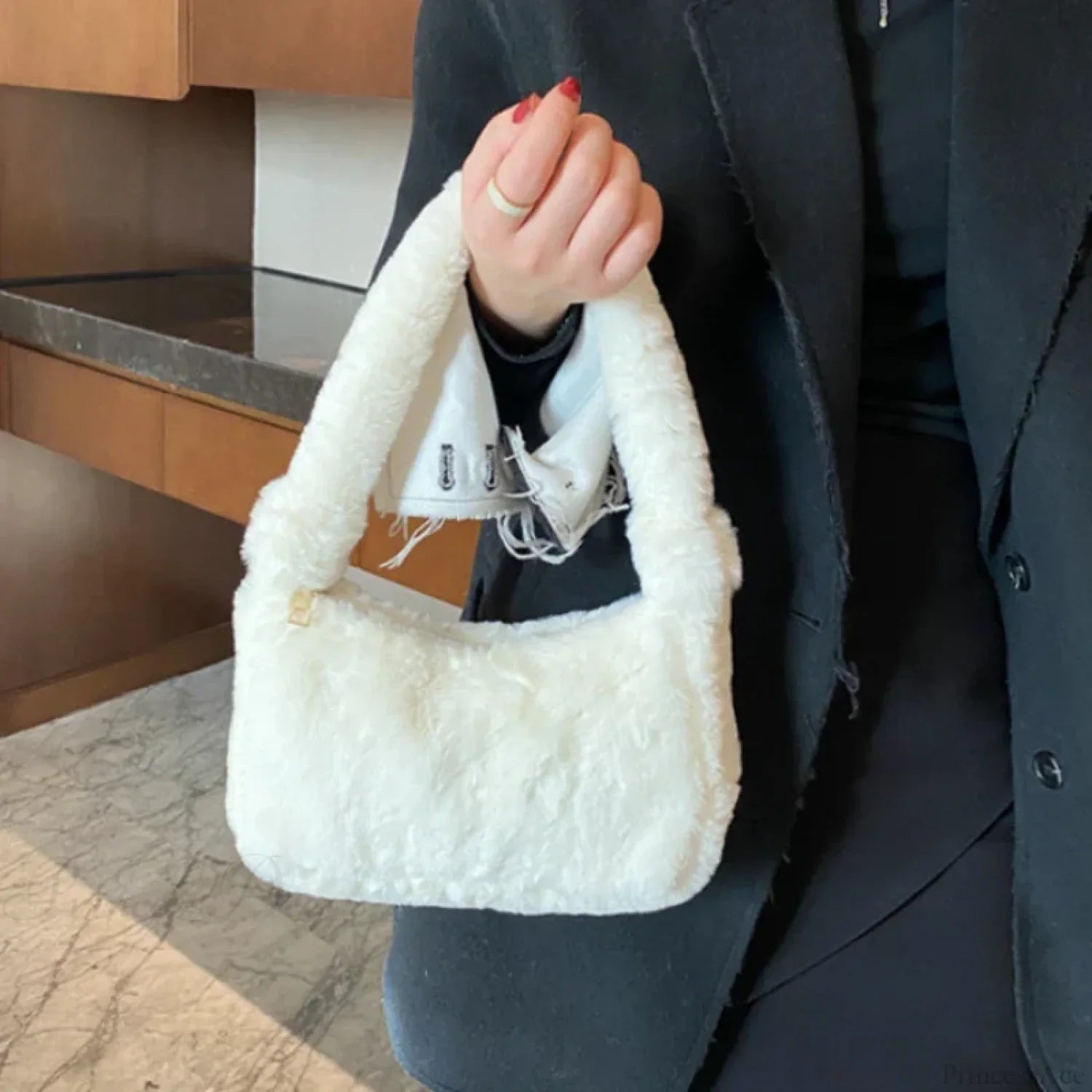 Large Capacity PU Leather Shoulder Bag