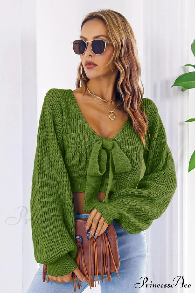 Long Cropped V-Neck Arm Sweater