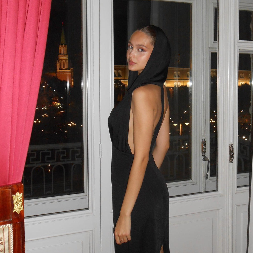Idealistic Hood Backless Maxi Dress