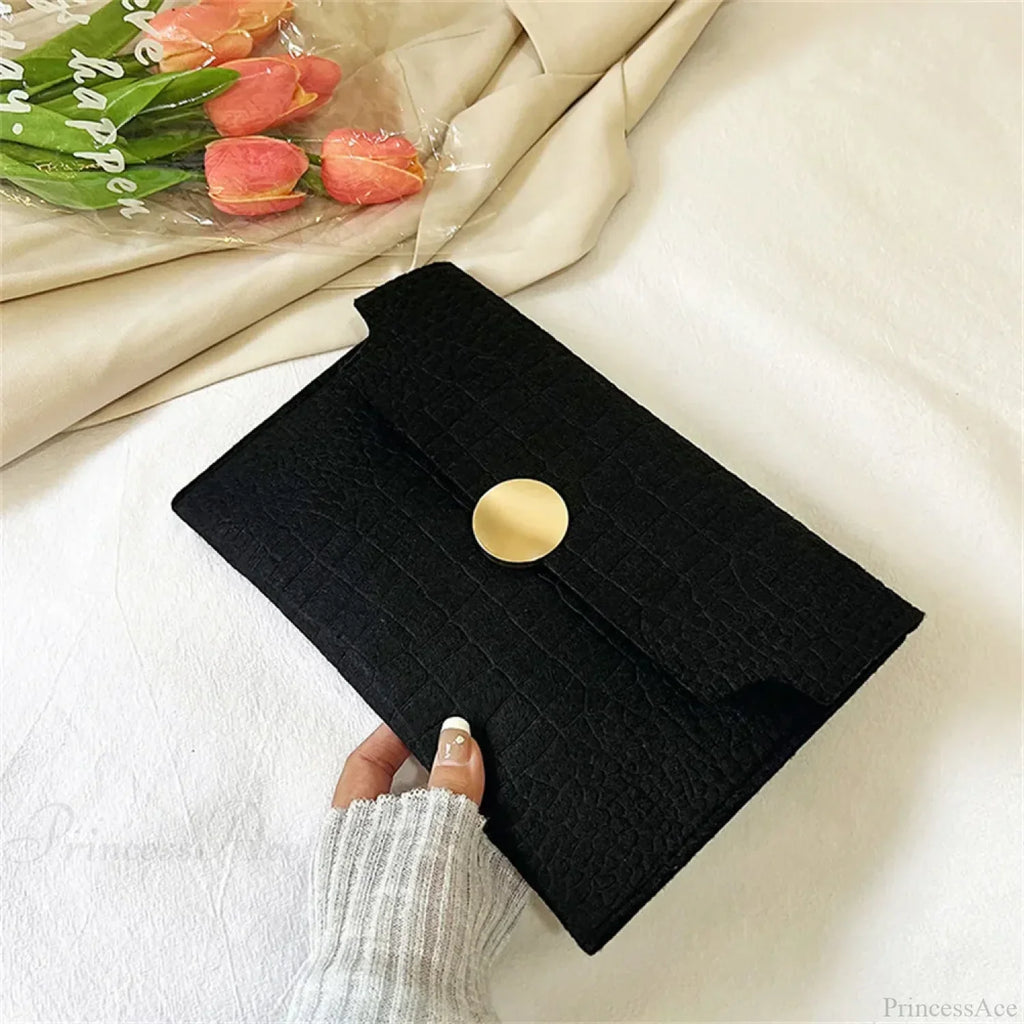 Minimalism Felt Indentation Clutch Wristlet