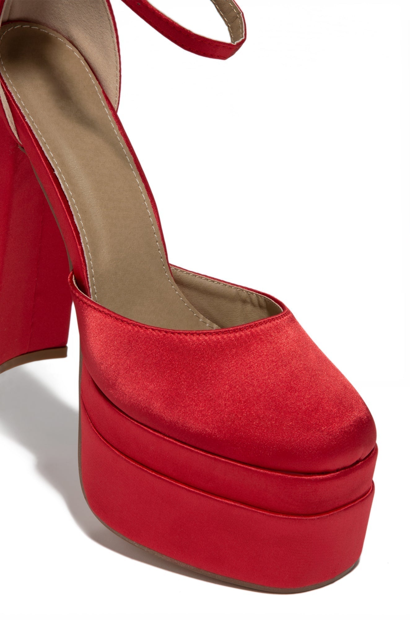 Blanca Red Heels